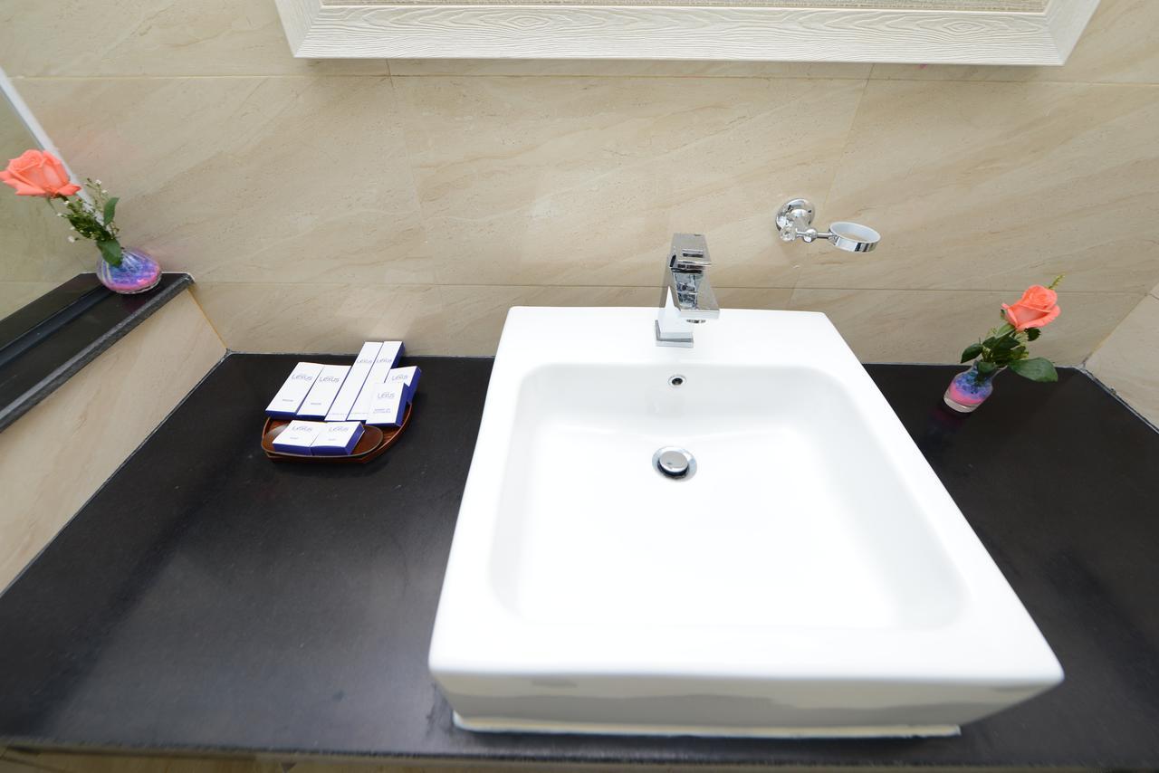 Hotel Lexus Yangon Luaran gambar
