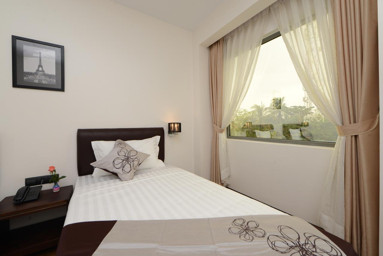 Hotel Lexus Yangon Luaran gambar
